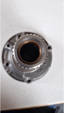 John Deere 4300, 4400, 4500 hyd. PUMPE - Резервни части: снимка 4 John Deere 4300, 4400, 4500 hyd. PUMPE - Резервни части: снимка 4