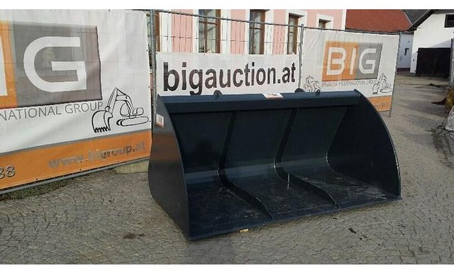 Volumenschaufel 240 cm passend zu Bobcat Teleskoplader Aufnahme - Кофа: снимка 1 Volumenschaufel 240 cm passend zu Bobcat Teleskoplader Aufnahme - Кофа: снимка 1