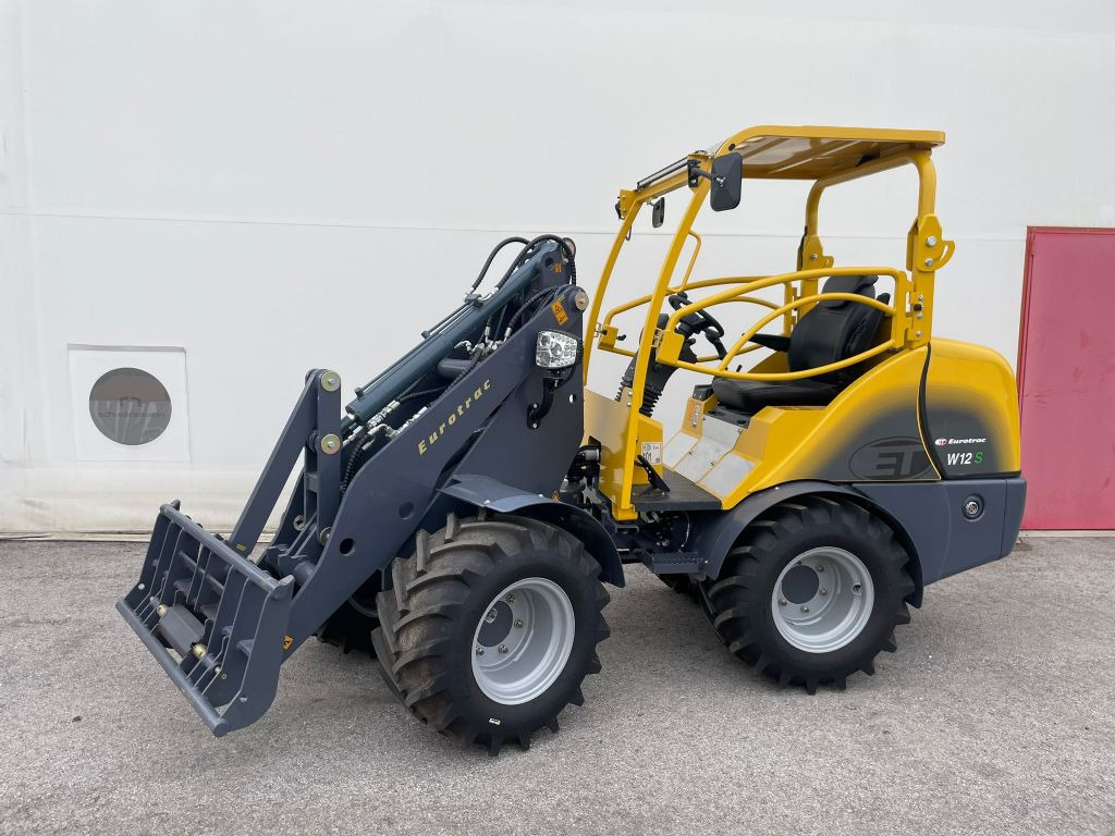 Eurotrac Eurotrac 820/W12S - Колесен товарач: снимка 1 Eurotrac Eurotrac 820/W12S - Колесен товарач: снимка 1