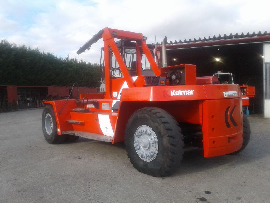 Kalmar DCE330-12 - Дизелов мотокар: снимка 2 Kalmar DCE330-12 - Дизелов мотокар: снимка 2