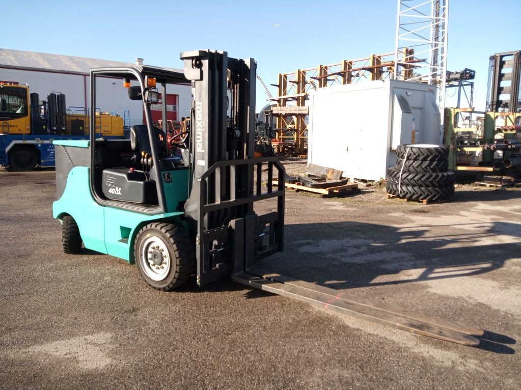 Maximal FB40 -MQJ22 - Електрокар: снимка 5 Maximal FB40 -MQJ22 - Електрокар: снимка 5