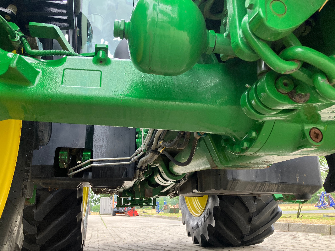 John Deere 6R185 - Трактор: снимка 2 John Deere 6R185 - Трактор: снимка 2