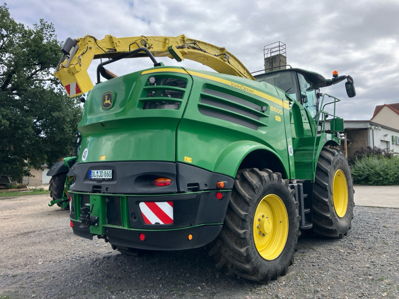 Комбайн John Deere 8600 mit Kemper 460 StalkBuster und 639 PickUp: снимка 30