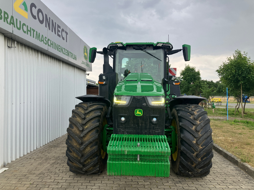 Трактор John Deere 8R370: снимка 7