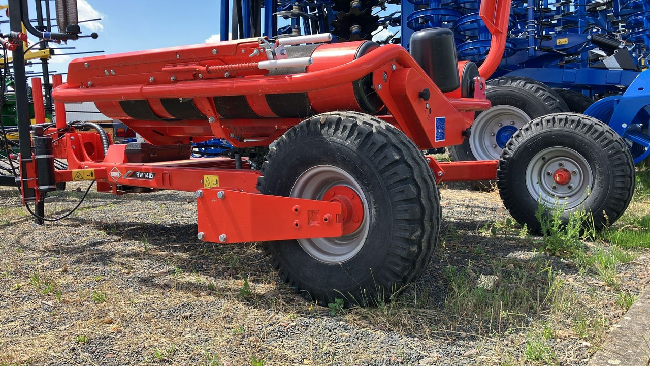 Kuhn RW 1410C - Машина за фолиране: снимка 2 Kuhn RW 1410C - Машина за фолиране: снимка 2