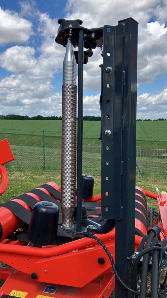 Kuhn RW 1410C - Машина за фолиране: снимка 1 Kuhn RW 1410C - Машина за фолиране: снимка 1