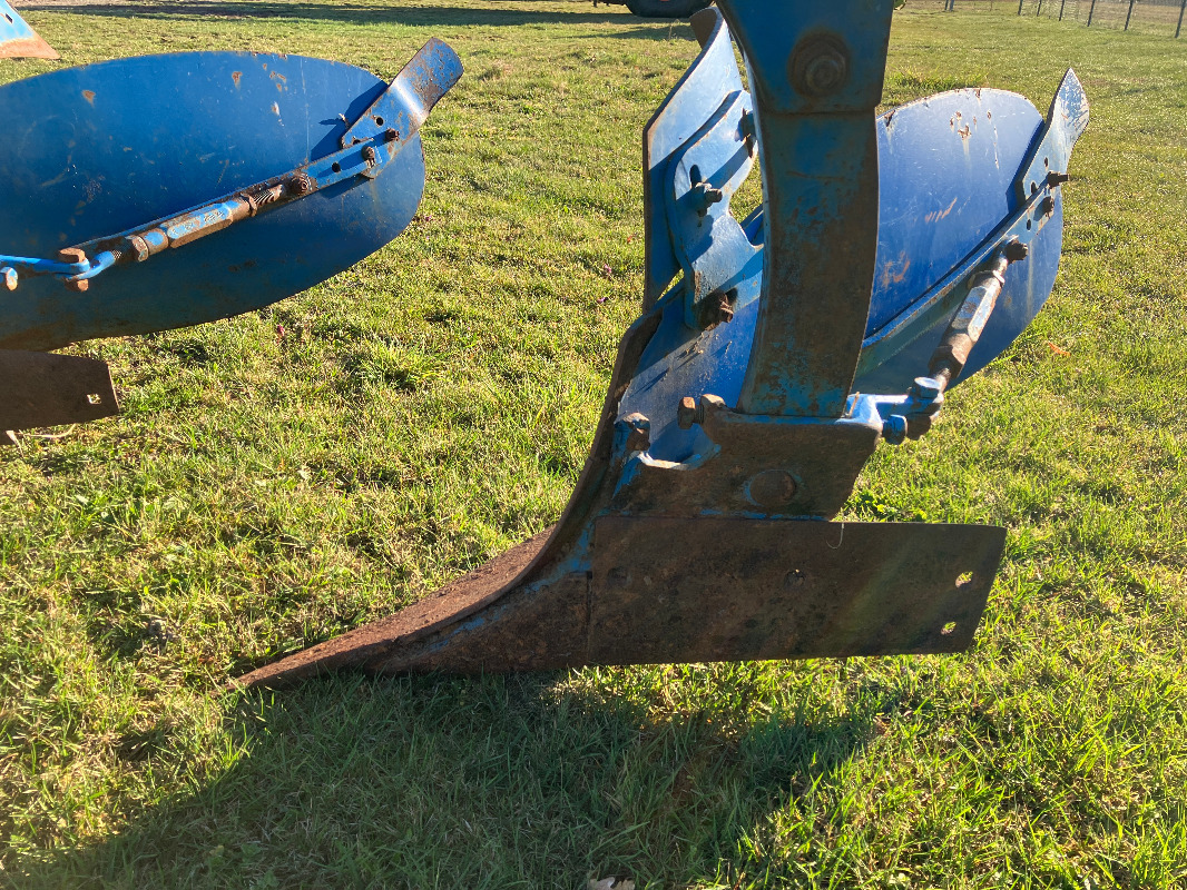 Lemken Turmalin X - Плуг: снимка 3 Lemken Turmalin X - Плуг: снимка 3