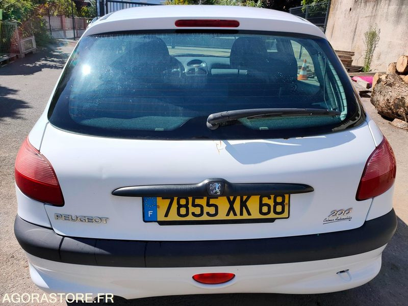 206 SP XRP 1.4L - Лек автомобил: снимка 2 206 SP XRP 1.4L - Лек автомобил: снимка 2