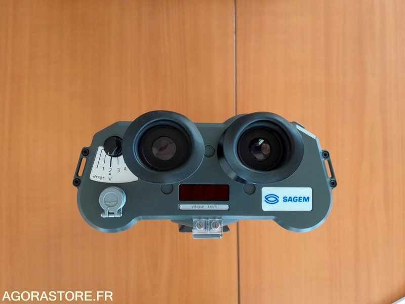 APPAREIL DE MESURE DISTANCE ET VITESSE PAR LASER 65CM/200M - Инструмент/ Оборудване: снимка 3 APPAREIL DE MESURE DISTANCE ET VITESSE PAR LASER 65CM/200M - Инструмент/ Оборудване: снимка 3