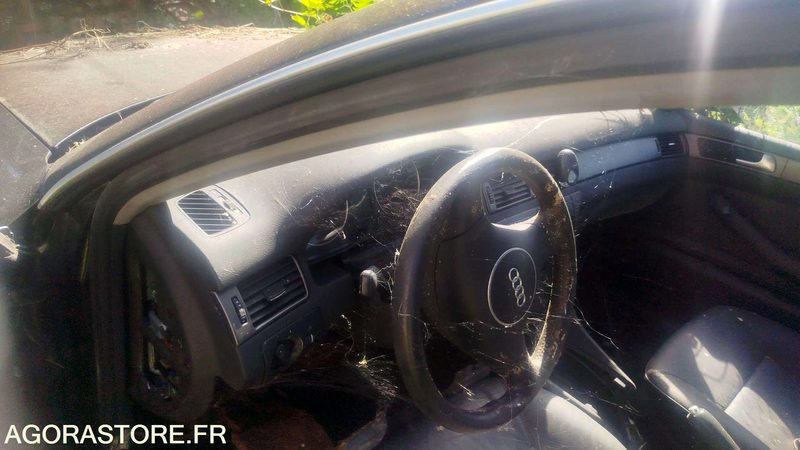 AUDI A6 - 2002 - POUR PIECES - Лек автомобил: снимка 3 AUDI A6 - 2002 - POUR PIECES - Лек автомобил: снимка 3