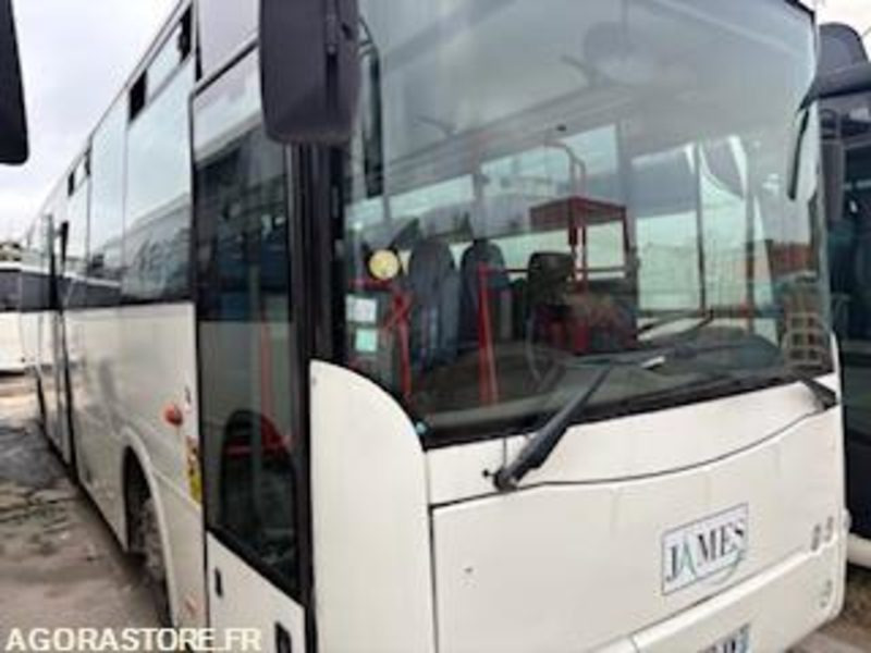 AUTOCAR | FAST JUMBO | 2011 | 260000KM - Училищен автобус: снимка 3 AUTOCAR | FAST JUMBO | 2011 | 260000KM - Училищен автобус: снимка 3