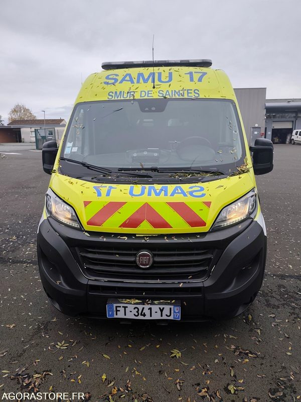 Ambulance réformée - Линейка: снимка 4 Ambulance réformée - Линейка: снимка 4
