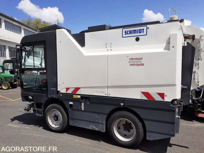 BALAYEUSE SCHMIDT 4M3 CLEANGO 500 - Мотометачна машина: снимка 2 BALAYEUSE SCHMIDT 4M3 CLEANGO 500 - Мотометачна машина: снимка 2