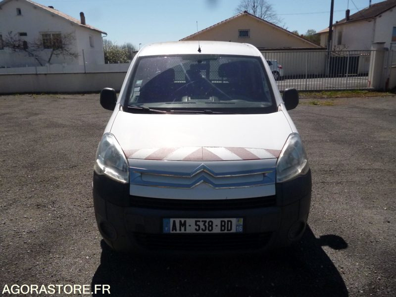 BERLINGO 1.6HDI 3 PLACES - Малък ван: снимка 1 BERLINGO 1.6HDI 3 PLACES - Малък ван: снимка 1