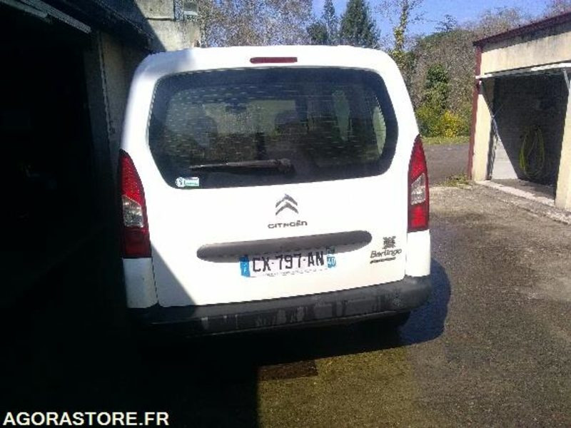 BERLINGO 4x4 MULTISPACE 1,6 HDI 90 - 187070km - 2013 - Лек автомобил: снимка 2 BERLINGO 4x4 MULTISPACE 1,6 HDI 90 - 187070km - 2013 - Лек автомобил: снимка 2