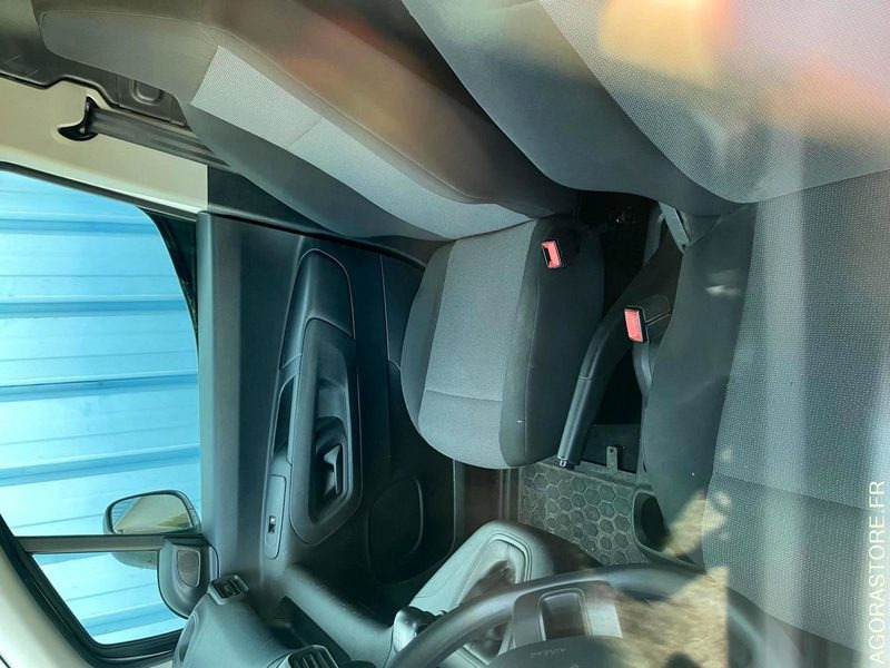 BERLINGO - Малък ван: снимка 2 BERLINGO - Малък ван: снимка 2