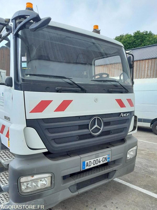 BOM MERCEDES AXOR 267385 kms 2009 - Боклукчийска кола: снимка 2 BOM MERCEDES AXOR 267385 kms 2009 - Боклукчийска кола: снимка 2