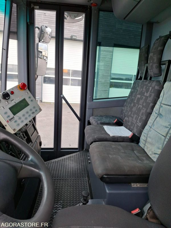 BOM Mercedes Econic 292045 kms 2013 - CW-067-TW - Боклукчийска кола: снимка 5 BOM Mercedes Econic 292045 kms 2013 - CW-067-TW - Боклукчийска кола: снимка 5