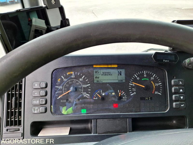 BOM Mercedes Econic 292045 kms 2013 - CW-067-TW - Боклукчийска кола: снимка 4 BOM Mercedes Econic 292045 kms 2013 - CW-067-TW - Боклукчийска кола: снимка 4