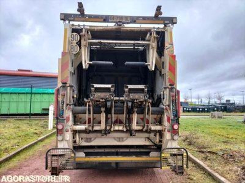 Боклукчийска кола BOM SCANIA L340 71926 kms 2021 GNV: снимка 7