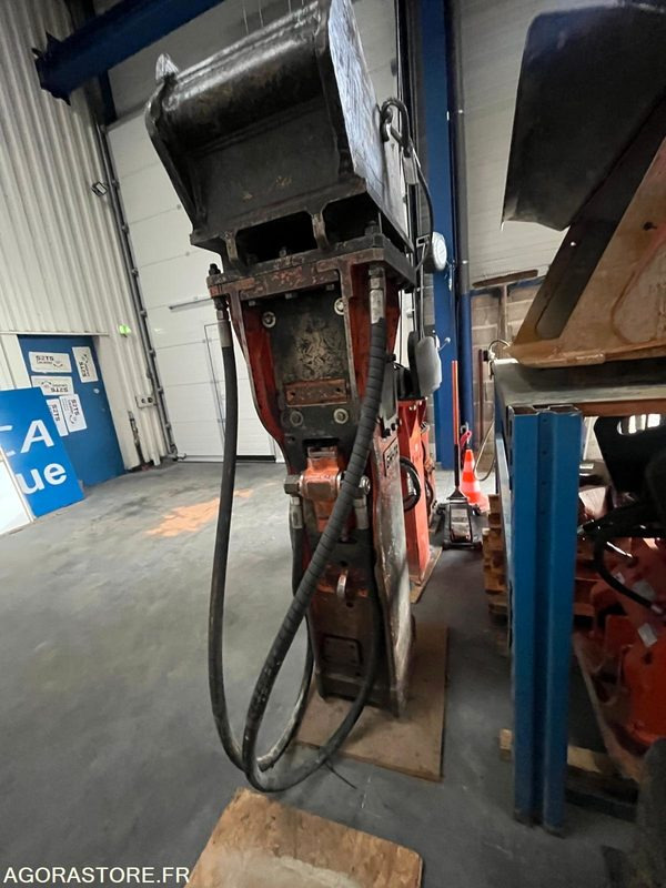 BRH NPK GH-7A 2012 - Хидравличен чук: снимка 2 BRH NPK GH-7A 2012 - Хидравличен чук: снимка 2