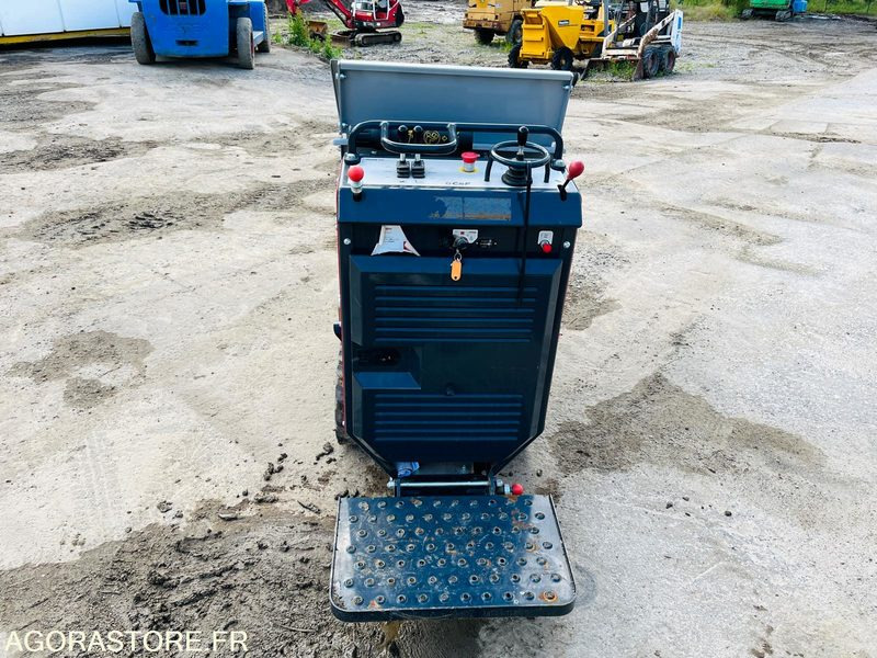 BROUETTE SUR CHENILLES AUTOCHARGEUSE C&F T70.1.1SL - 2022 NEUVE MODELE DE DEMO - Мини самосвал: снимка 5 BROUETTE SUR CHENILLES AUTOCHARGEUSE C&F T70.1.1SL - 2022 NEUVE MODELE DE DEMO - Мини самосвал: снимка 5