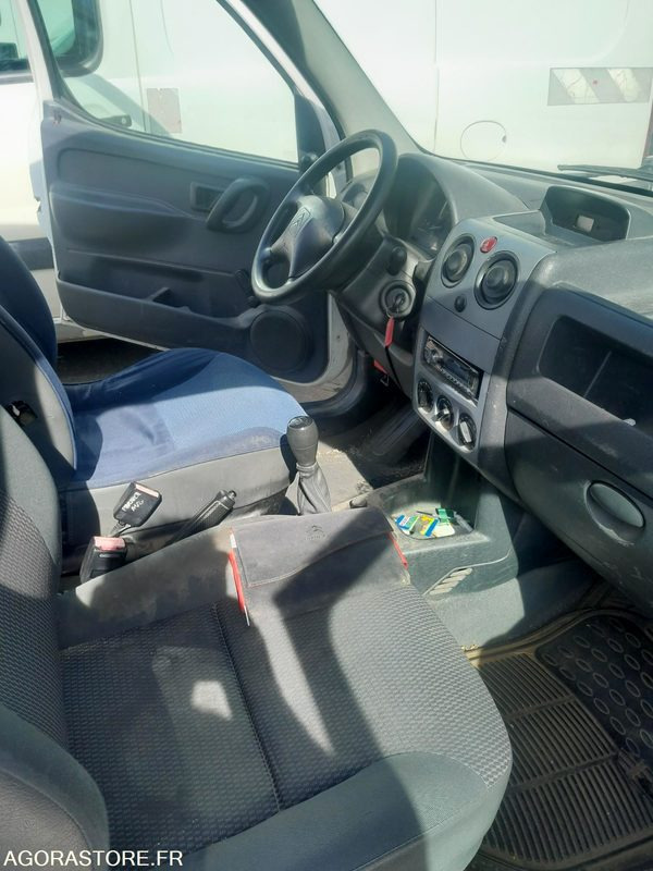 Berlingo Citroën - Малък ван: снимка 5 Berlingo Citroën - Малък ван: снимка 5