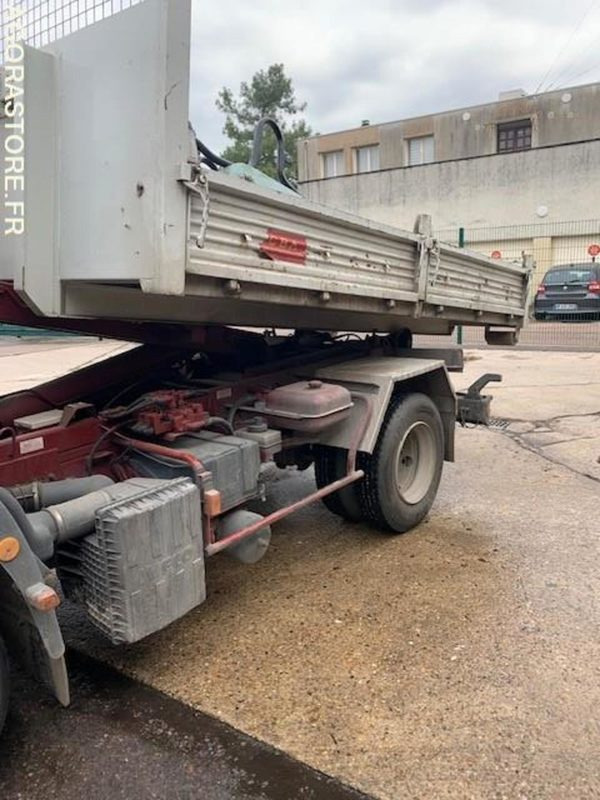 CAMION IVECO AMPLIROLL 65 E 13 TIPPER - 2003 - BON ETAT - Самосвал камион: снимка 5 CAMION IVECO AMPLIROLL 65 E 13 TIPPER - 2003 - BON ETAT - Самосвал камион: снимка 5