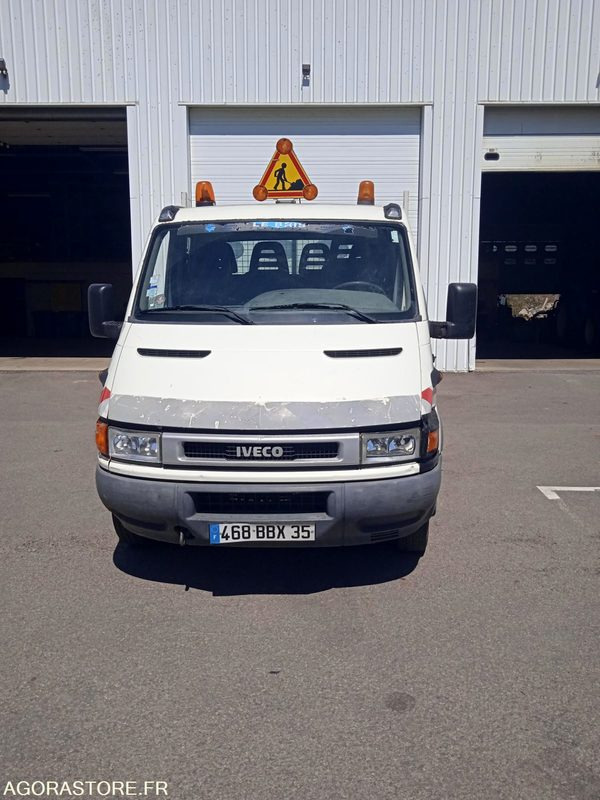 CAMION IVECO BENNE - Товарен бус: снимка 4 CAMION IVECO BENNE - Товарен бус: снимка 4