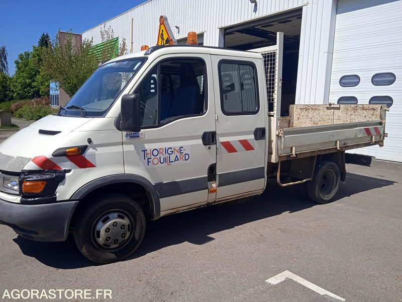 CAMION IVECO BENNE - Товарен бус: снимка 1 CAMION IVECO BENNE - Товарен бус: снимка 1