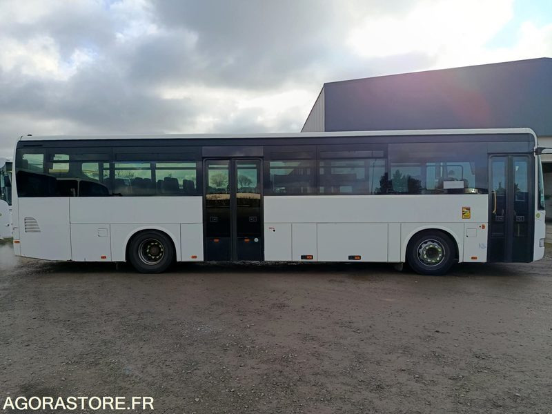 CAR IRISBUS RECREO - PARC 19964 - MEC2011/506000km/ BM-526-BE - Училищен автобус: снимка 4 CAR IRISBUS RECREO - PARC 19964 - MEC2011/506000km/ BM-526-BE - Училищен автобус: снимка 4