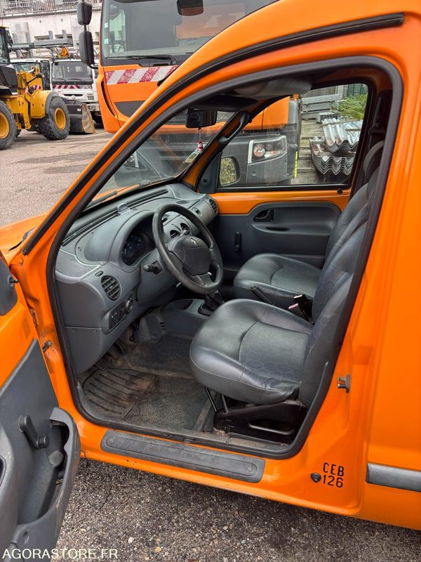 CEB126 RENAULT KANGOO 1.9D - Малък ван: снимка 5 CEB126 RENAULT KANGOO 1.9D - Малък ван: снимка 5