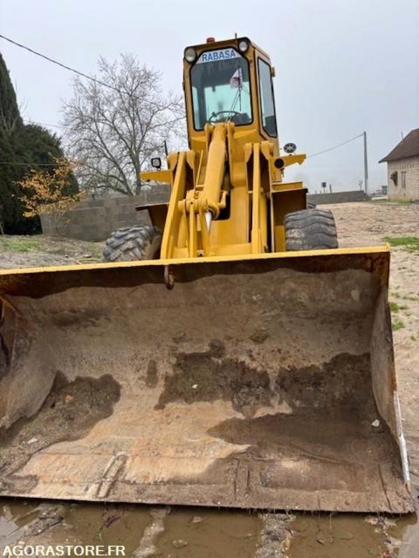 CHARGEUSE FORD A-64 1975 5650 HEURES - Товарач: снимка 4 CHARGEUSE FORD A-64 1975 5650 HEURES - Товарач: снимка 4