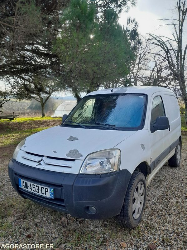 CITROEN BERLIGO 4X4 DANGEL - 124000 KM - 2008 - Малък ван: снимка 1 CITROEN BERLIGO 4X4 DANGEL - 124000 KM - 2008 - Малък ван: снимка 1