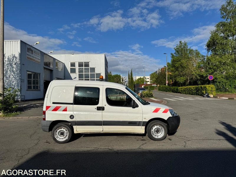 CITROËN BERLINGO - 2010 - 211 000 KM - Малък ван: снимка 3 CITROËN BERLINGO - 2010 - 211 000 KM - Малък ван: снимка 3
