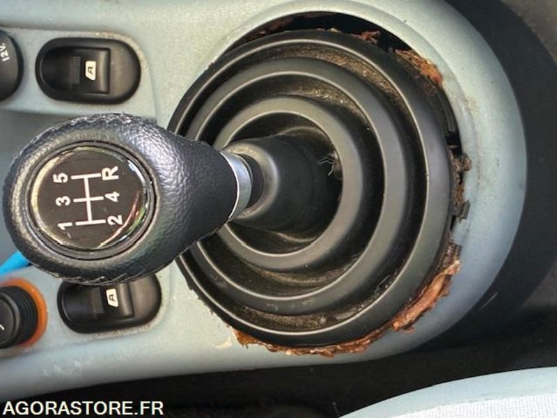 CITROEN C3 166000 kms 2004 - Лек автомобил: снимка 2 CITROEN C3 166000 kms 2004 - Лек автомобил: снимка 2