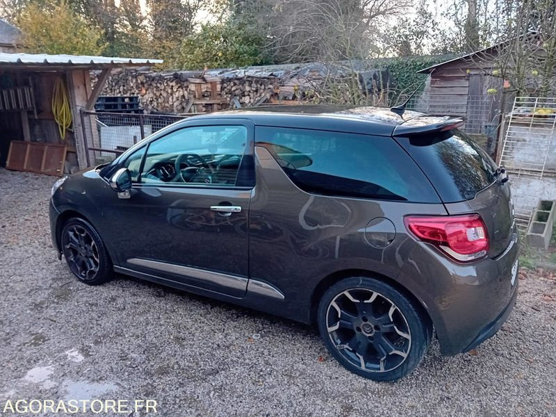 CITROEN DS3 - Лек автомобил: снимка 1 CITROEN DS3 - Лек автомобил: снимка 1