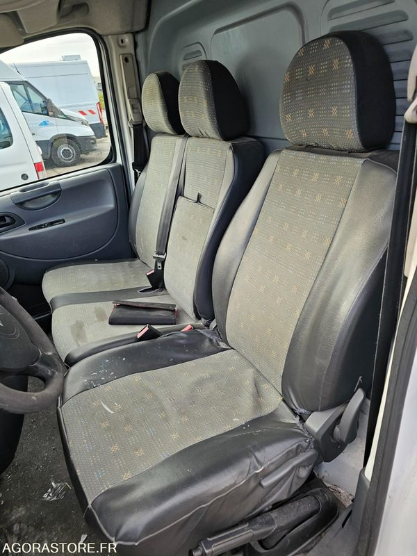 CITROEN JUMPY - 2009 - 48351KM -AH794AJ - Товарен бус: снимка 5 CITROEN JUMPY - 2009 - 48351KM -AH794AJ - Товарен бус: снимка 5