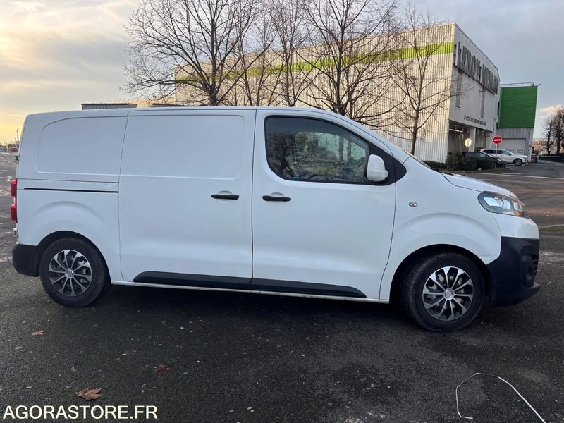 CITROEN - JUMPY 3 HDI - année 2017 - 341000 kms - DIESEL - Малък ван: снимка 5 CITROEN - JUMPY 3 HDI - année 2017 - 341000 kms - DIESEL - Малък ван: снимка 5