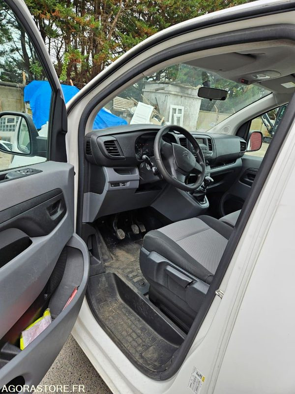 CITROEN JUMPY SPACE TOURER  9 places 240051 kms ANNÉE 2019 - Микробус, Пътнически бус: снимка 5 CITROEN JUMPY SPACE TOURER  9 places 240051 kms ANNÉE 2019 - Микробус, Пътнически бус: снимка 5