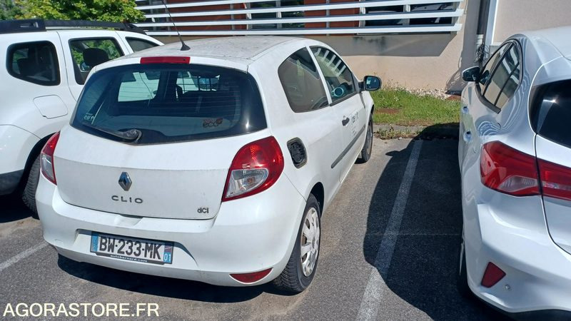 CLIO SOCIETE AIR DIESEL BW-233-MK - 2011 - 170 000KM / CHAZEY SUR AIN - Лек автомобил: снимка 3 CLIO SOCIETE AIR DIESEL BW-233-MK - 2011 - 170 000KM / CHAZEY SUR AIN - Лек автомобил: снимка 3