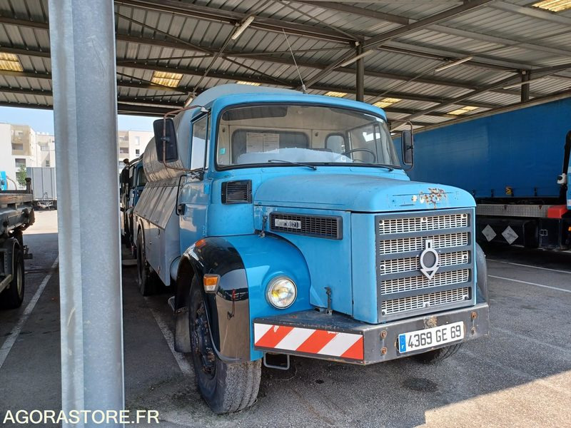 Camion HP / BERLIET 1976 4369GE69 Equipement incomplet - Каналопочистваща машина: снимка 3 Camion HP / BERLIET 1976 4369GE69 Equipement incomplet - Каналопочистваща машина: снимка 3