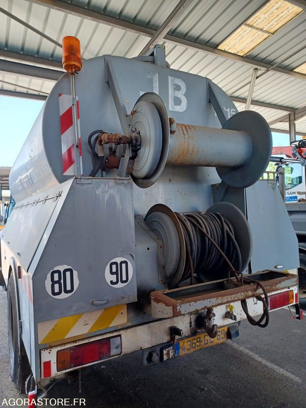 Camion HP / BERLIET 1976 4369GE69 Equipement incomplet - Каналопочистваща машина: снимка 5 Camion HP / BERLIET 1976 4369GE69 Equipement incomplet - Каналопочистваща машина: снимка 5