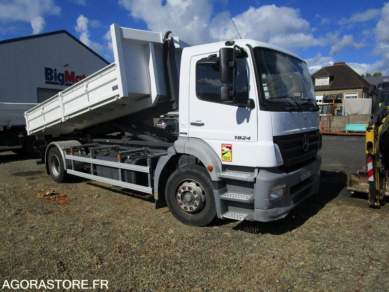Camion benne Ampliroll Mercedes Axor - 2007 - 206 900 km - TRES BON ETAT - Мултилифт с кука камион: снимка 1 Camion benne Ampliroll Mercedes Axor - 2007 - 206 900 km - TRES BON ETAT - Мултилифт с кука камион: снимка 1