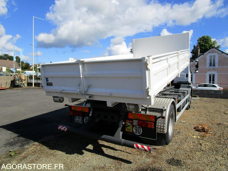 Camion benne Ampliroll Mercedes Axor - 2007 - 206 900 km - TRES BON ETAT - Мултилифт с кука камион: снимка 4 Camion benne Ampliroll Mercedes Axor - 2007 - 206 900 km - TRES BON ETAT - Мултилифт с кука камион: снимка 4