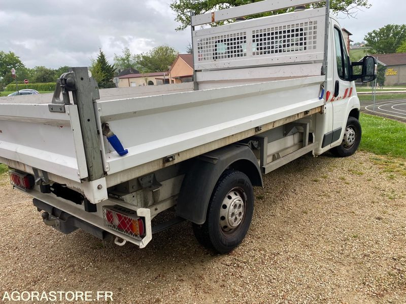 Camion benne Peugeot BOXER - 2014 - 70 000km - TURBO NEUF / PNEUS NEUFS - Бус самосвал: снимка 2 Camion benne Peugeot BOXER - 2014 - 70 000km - TURBO NEUF / PNEUS NEUFS - Бус самосвал: снимка 2