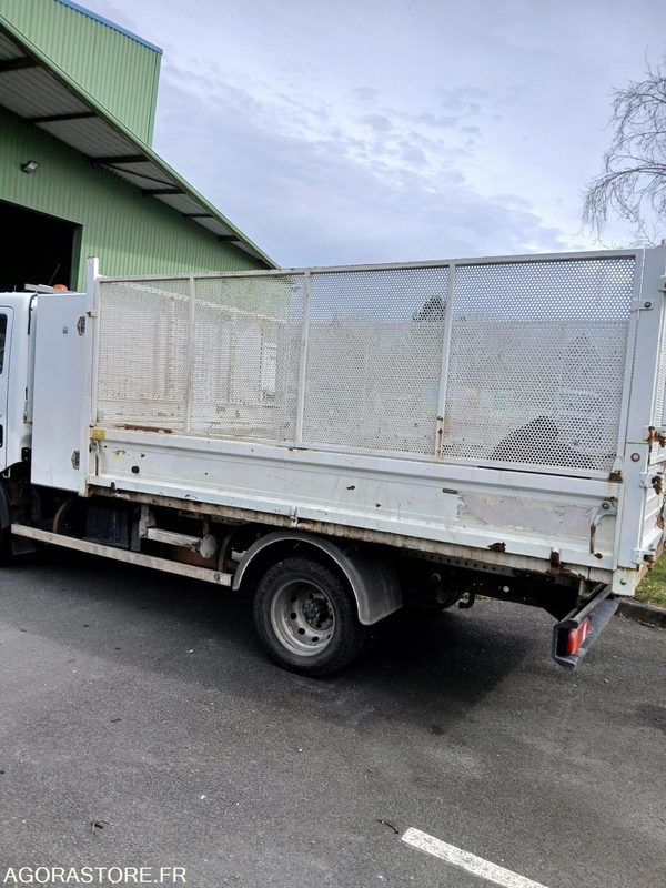 Camion benne RENAULT MAXITY - 310362 km - 2007 - Бус самосвал: снимка 3 Camion benne RENAULT MAXITY - 310362 km - 2007 - Бус самосвал: снимка 3