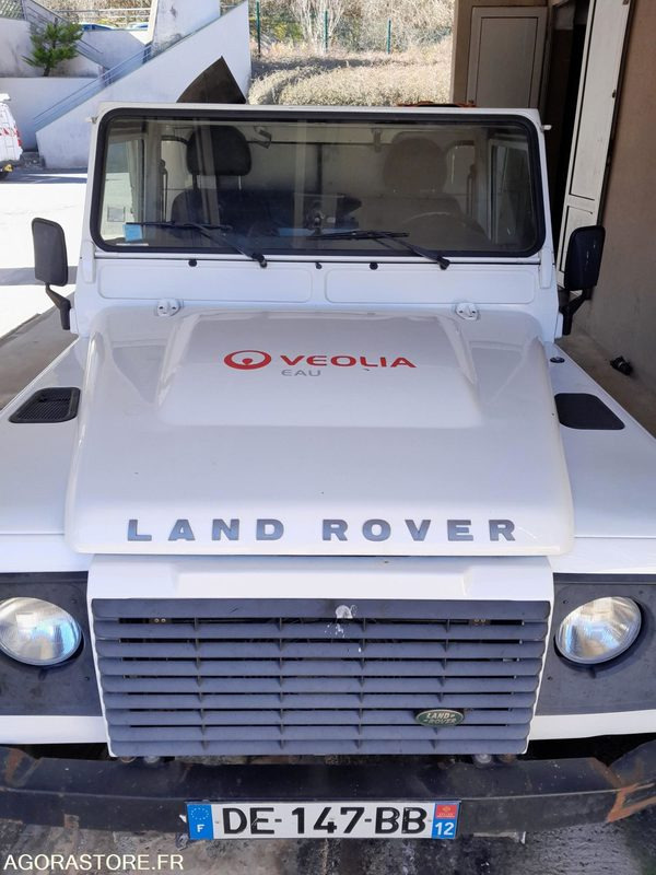Camion hydrocureur LAND ROVER Defender - 2014 / 142 462 KM - Пикап: снимка 3 Camion hydrocureur LAND ROVER Defender - 2014 / 142 462 KM - Пикап: снимка 3