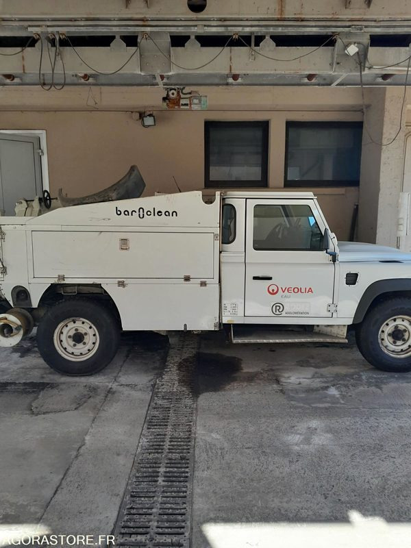 Camion hydrocureur LAND ROVER Defender - 2014 / 142 462 KM - Пикап: снимка 1 Camion hydrocureur LAND ROVER Defender - 2014 / 142 462 KM - Пикап: снимка 1