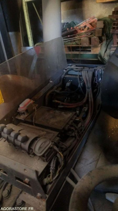 Chariot élévateur CROWN - EN PANNE - Инструмент/ Оборудване: снимка 3 Chariot élévateur CROWN - EN PANNE - Инструмент/ Оборудване: снимка 3